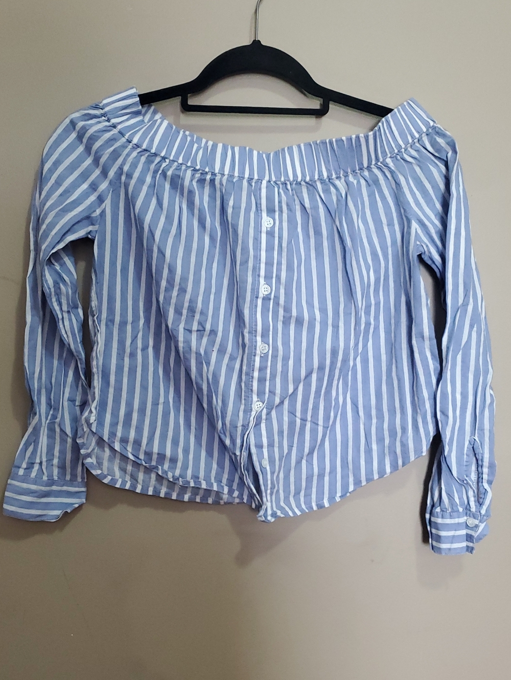 Urban Heritage Blue and White Striped Off-Shoulder Button-Down Top Size Medium